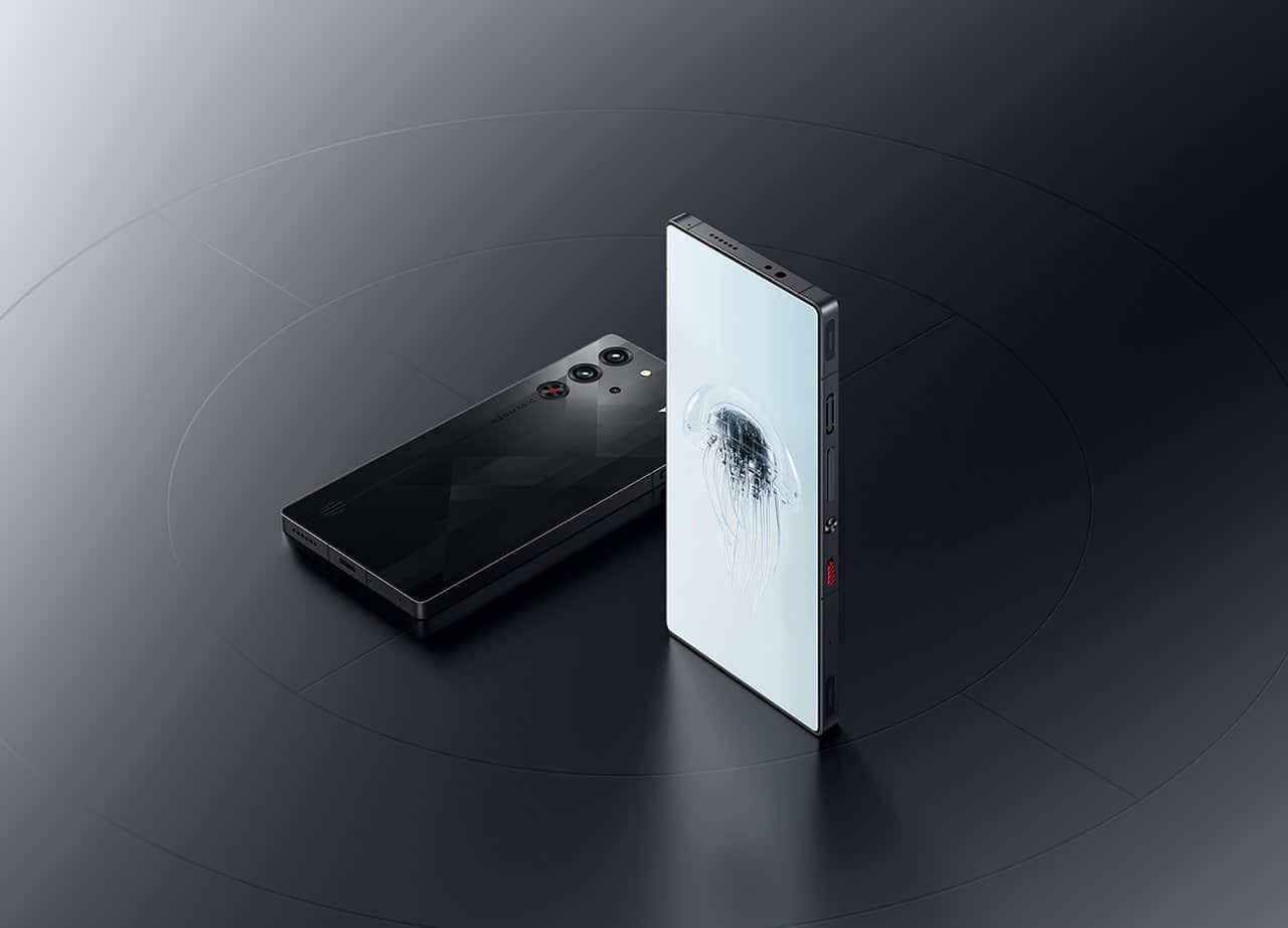 Shadow Solid Black
