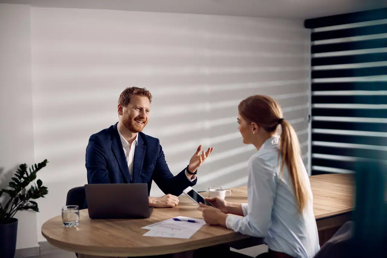 Strona główna v2 2 Jak przygotować się do rozmowy kwalifikacyjnej, żeby nie wypaść sztucznie