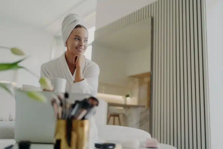 Wellness w codziennym życiu — małe rytuały dla ciała i głowy